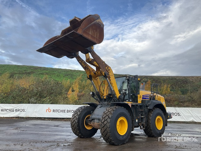 2021 Komatsu WA475-10E0 Wheel Loader - Gumikerekes homlokrakodó: 3 kép. 2021 Komatsu WA475-10E0 Wheel Loader - Gumikerekes homlokrakodó: 3 kép.