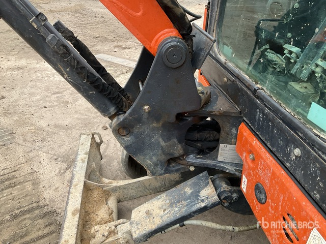 2022 Hitachi ZX26U-6 CLR Mini Excavator: <6.6t - Minikotró: 5 kép. 2022 Hitachi ZX26U-6 CLR Mini Excavator: <6.6t - Minikotró: 5 kép.