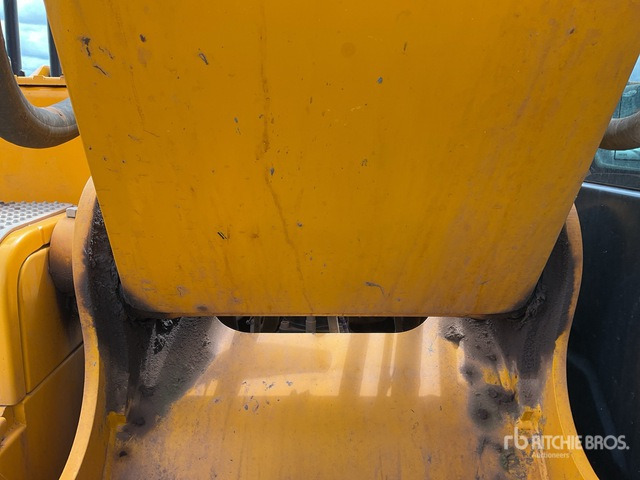 2022 JCB 220X L Tracked Excavator - Lánctalpas kotró: 5 kép. 2022 JCB 220X L Tracked Excavator - Lánctalpas kotró: 5 kép.