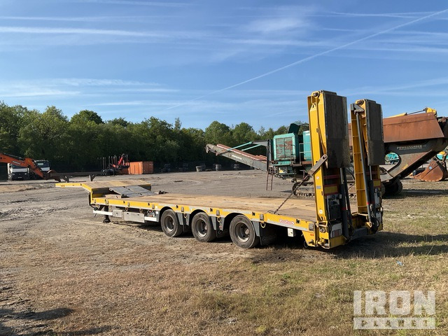 2022 Nooteboom OSDS-48-03 Tri/A Low Loader - Félpótkocsi mélybölcsős: 4 kép. 2022 Nooteboom OSDS-48-03 Tri/A Low Loader - Félpótkocsi mélybölcsős: 4 kép.