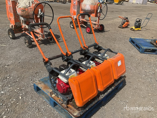 Belle FC400E Vibratory Plate Compactor - Lapvibrátor: 2 kép. Belle FC400E Vibratory Plate Compactor - Lapvibrátor: 2 kép.