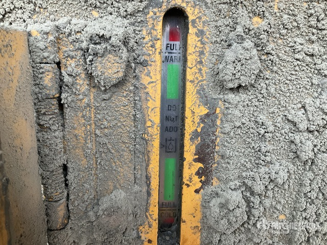 Cat 771D - Bánya teherautó: 5 kép. Cat 771D - Bánya teherautó: 5 kép.