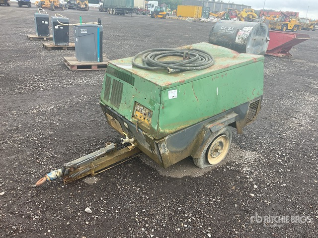 CompAir Air Compressor - Légkompresszor: 1 kép. CompAir Air Compressor - Légkompresszor: 1 kép.