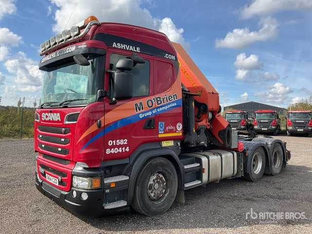 2014 Scania 6x4 Sleeper Truck Tractor w/Crane - Nyergesvontató: 2 kép. 2014 Scania 6x4 Sleeper Truck Tractor w/Crane - Nyergesvontató: 2 kép.