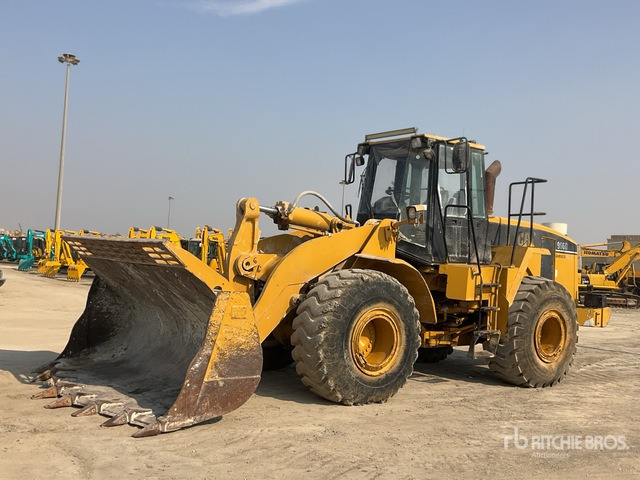 2000 Cat 966G Wheel Loader - Gumikerekes homlokrakodó: 1 kép. 2000 Cat 966G Wheel Loader - Gumikerekes homlokrakodó: 1 kép.