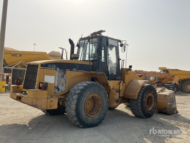 2002 Cat 962G - Gumikerekes homlokrakodó: 4 kép. 2002 Cat 962G - Gumikerekes homlokrakodó: 4 kép.