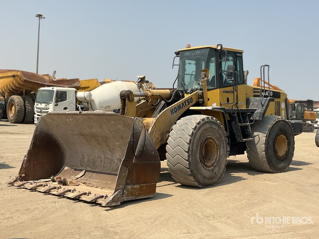 2002 Komatsu WA470-5 Wheel Loader - Gumikerekes homlokrakodó: 1 kép. 2002 Komatsu WA470-5 Wheel Loader - Gumikerekes homlokrakodó: 1 kép.