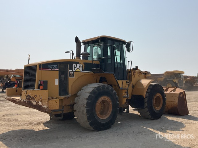 2004 Cat 972G Series II - Gumikerekes homlokrakodó: 3 kép. 2004 Cat 972G Series II - Gumikerekes homlokrakodó: 3 kép.