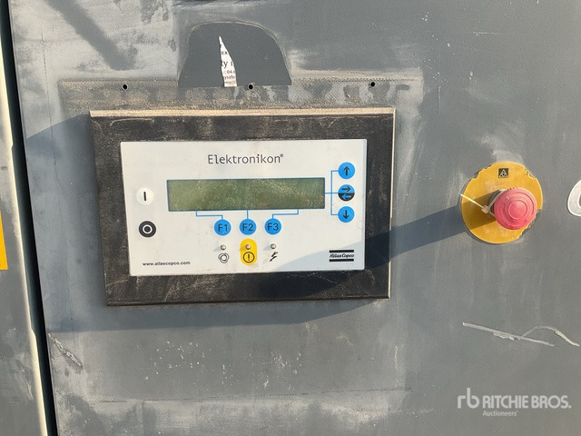 2005 Atlas Copco GA 132 Skid-Mounted Electric Air Compressor - Légkompresszor: 5 kép. 2005 Atlas Copco GA 132 Skid-Mounted Electric Air Compressor - Légkompresszor: 5 kép.