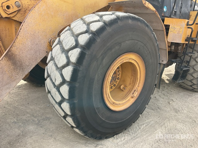 2005 Cat 966G Series II Wheel Loader - Gumikerekes homlokrakodó: 4 kép. 2005 Cat 966G Series II Wheel Loader - Gumikerekes homlokrakodó: 4 kép.