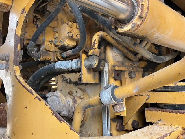 2006 Cat 966H - Gumikerekes homlokrakodó: 5 kép. 2006 Cat 966H - Gumikerekes homlokrakodó: 5 kép.