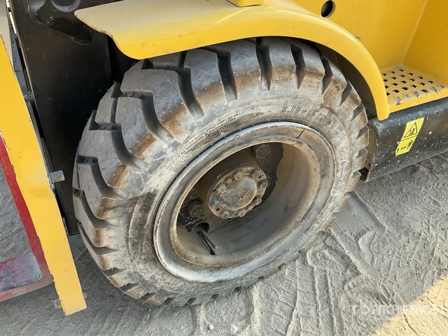 2006 Hyster H3.00XM 3 ton Forklift - Dízel targonca: 4 kép. 2006 Hyster H3.00XM 3 ton Forklift - Dízel targonca: 4 kép.