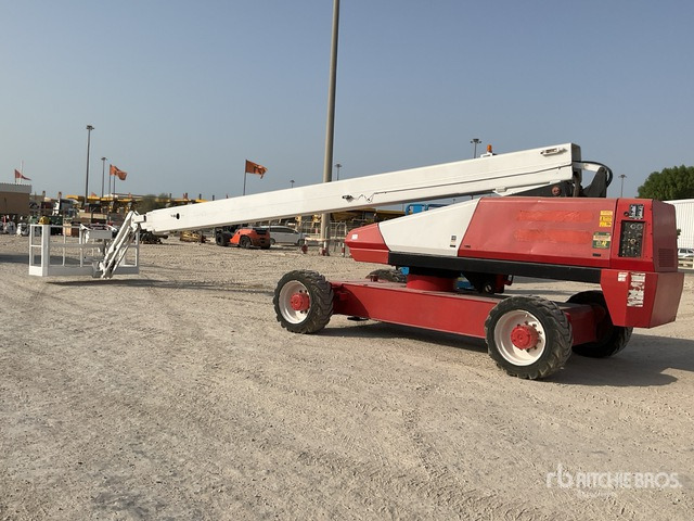 2006 Snorkel TB85J 4WD Diesel Telescopic Boom Lift - Teleszkópos emelő: 3 kép. 2006 Snorkel TB85J 4WD Diesel Telescopic Boom Lift - Teleszkópos emelő: 3 kép.