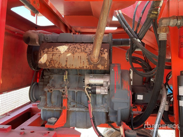 2006 Snorkel TB85J 4WD Diesel Telescopic Boom Lift - Teleszkópos emelő: 5 kép. 2006 Snorkel TB85J 4WD Diesel Telescopic Boom Lift - Teleszkópos emelő: 5 kép.