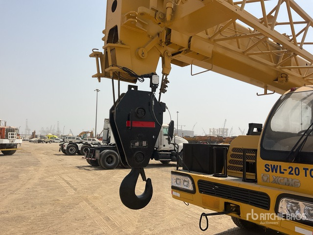 2007 XCMG QY20 20 ton 6x4 Hydraulic Truck Crane - Autódaru: 5 kép. 2007 XCMG QY20 20 ton 6x4 Hydraulic Truck Crane - Autódaru: 5 kép.