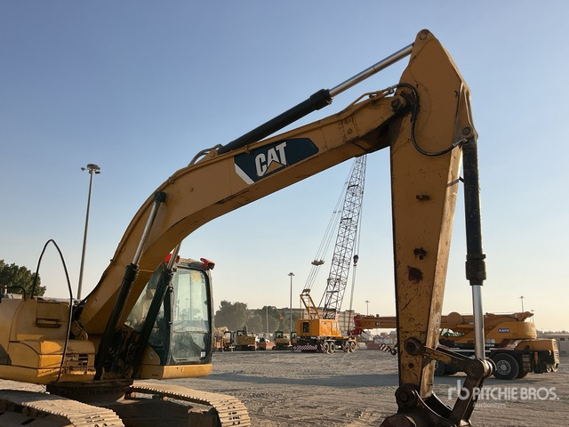 2008 Cat 320D Tracked Excavator - Lánctalpas kotró: 4 kép. 2008 Cat 320D Tracked Excavator - Lánctalpas kotró: 4 kép.