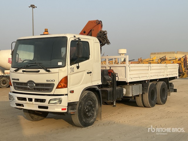 2008 Hino 145 2007 Palfinger K10000 Knuckle B ... Flatbed Truck with Crane - Platós teherautó, Darus autó: 2 kép. 2008 Hino 145 2007 Palfinger K10000 Knuckle B ... Flatbed Truck with Crane - Platós teherautó, Darus autó: 2 kép.