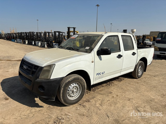 2008 Isuzu D-Max 4x2 Crew Cab Pickup - Pickup: 1 kép. 2008 Isuzu D-Max 4x2 Crew Cab Pickup - Pickup: 1 kép.