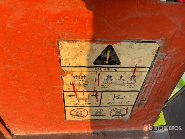 2008 JLG 4394RT 4x4 Diesel Scissor Lift - Ollós emelő: 4 kép. 2008 JLG 4394RT 4x4 Diesel Scissor Lift - Ollós emelő: 4 kép.