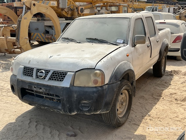 2008 Nissan 4x4 Crew Cab (Inoperable) Pickup - Pickup: 2 kép. 2008 Nissan 4x4 Crew Cab (Inoperable) Pickup - Pickup: 2 kép.