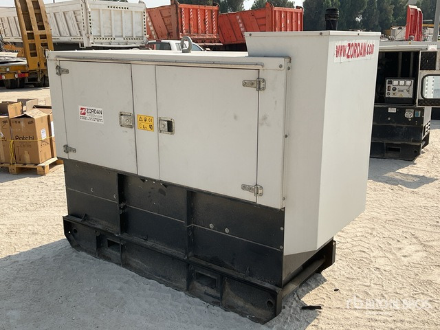 2008 Zordan LMDE80PM 80 kVA Skid-Mounted Generator Set - Áramfejlesztő: 3 kép. 2008 Zordan LMDE80PM 80 kVA Skid-Mounted Generator Set - Áramfejlesztő: 3 kép.