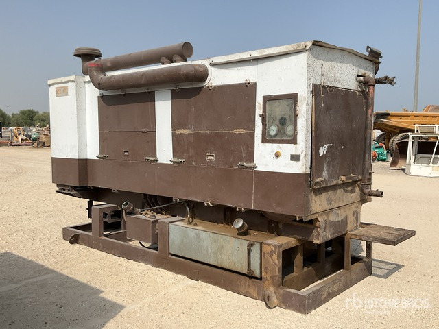 2010 Elgi DT750-250 Skid-Mounted Air Compressor - Légkompresszor: 2 kép. 2010 Elgi DT750-250 Skid-Mounted Air Compressor - Légkompresszor: 2 kép.