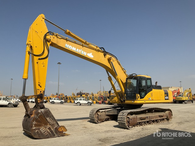 2010 Komatsu PC400-7 - Lánctalpas kotró: 2 kép. 2010 Komatsu PC400-7 - Lánctalpas kotró: 2 kép.