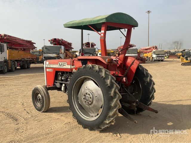 2010 Massey Ferguson MF 275 2WD Tractor - Traktor: 4 kép. 2010 Massey Ferguson MF 275 2WD Tractor - Traktor: 4 kép.