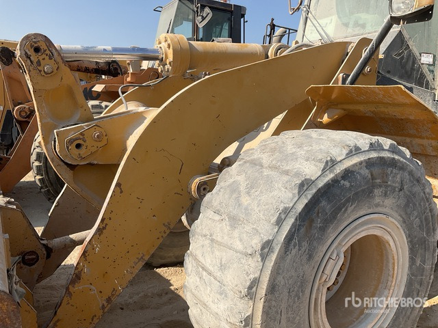 2011 Cat 962H (Inoperable) Wheel Loader - Gumikerekes homlokrakodó: 5 kép. 2011 Cat 962H (Inoperable) Wheel Loader - Gumikerekes homlokrakodó: 5 kép.