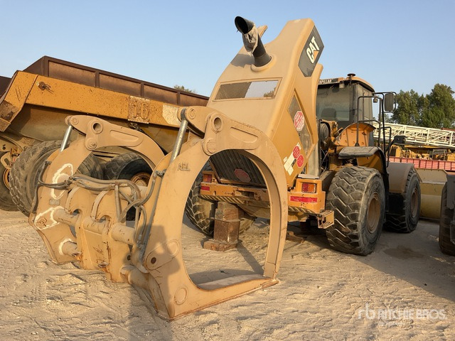 2011 Cat 966H (Inoperable) Wheel Loader - Gumikerekes homlokrakodó: 3 kép. 2011 Cat 966H (Inoperable) Wheel Loader - Gumikerekes homlokrakodó: 3 kép.