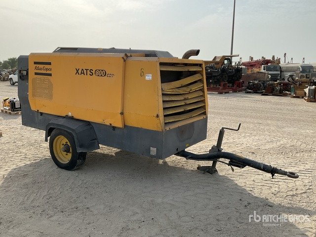 2012 Atlas Copco XATS800 Mobile Air Compressor - Légkompresszor: 2 kép. 2012 Atlas Copco XATS800 Mobile Air Compressor - Légkompresszor: 2 kép.