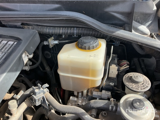 2012 Toyota Land Cruiser GX 200L 4x4 SUV - Terepjáró/ SUV: 4 kép. 2012 Toyota Land Cruiser GX 200L 4x4 SUV - Terepjáró/ SUV: 4 kép.