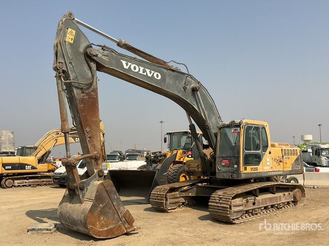 2012 Volvo EC290BLC - Lánctalpas kotró: 1 kép. 2012 Volvo EC290BLC - Lánctalpas kotró: 1 kép.