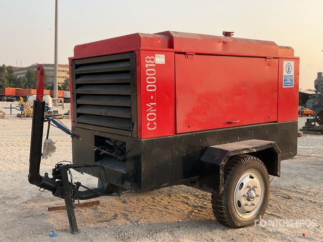 2014 Chicago Pneumatic CPS 275 Mobile Air Compressor - Légkompresszor: 1 kép. 2014 Chicago Pneumatic CPS 275 Mobile Air Compressor - Légkompresszor: 1 kép.