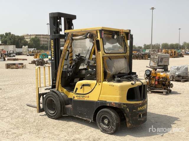 2014 Hyster H3.0FT 3 ton Forklift - Villás targonca: 3 kép. 2014 Hyster H3.0FT 3 ton Forklift - Villás targonca: 3 kép.
