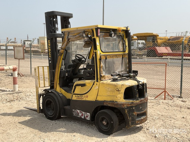 2014 Hyster H3.0FT 3 ton Forklift - Villás targonca: 4 kép. 2014 Hyster H3.0FT 3 ton Forklift - Villás targonca: 4 kép.