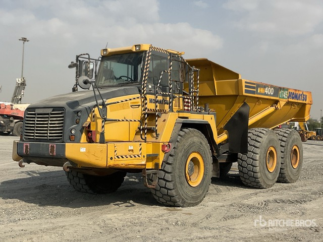 2014 Komatsu HM400-3 - Csuklós dömper: 2 kép. 2014 Komatsu HM400-3 - Csuklós dömper: 2 kép.