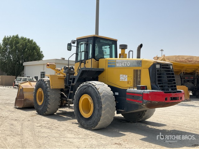 2014 Komatsu WA470-5 - Gumikerekes homlokrakodó: 3 kép. 2014 Komatsu WA470-5 - Gumikerekes homlokrakodó: 3 kép.