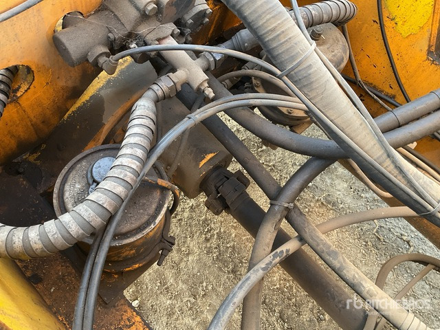 2015 Boss B6ECK Container Handler - Konténer targoncá: 5 kép. 2015 Boss B6ECK Container Handler - Konténer targoncá: 5 kép.