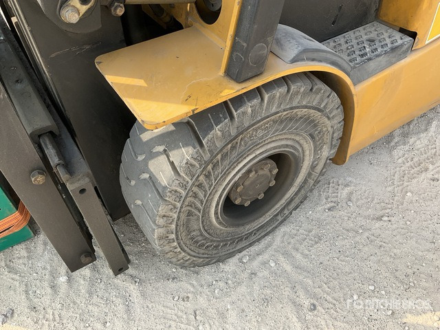2015 Cat EP25K-PAC 2.5 ton Electric Forklift - Elektromos targonca: 5 kép. 2015 Cat EP25K-PAC 2.5 ton Electric Forklift - Elektromos targonca: 5 kép.