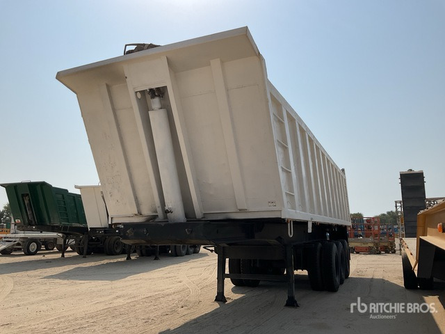 2015 Gorica 3S Tri/A End Dump Trailer - Félpótkocsi billenőplatós: 1 kép. 2015 Gorica 3S Tri/A End Dump Trailer - Félpótkocsi billenőplatós: 1 kép.