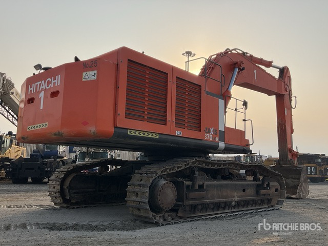 2015 Hitachi ZX870LCR-3 - Lánctalpas kotró: 5 kép. 2015 Hitachi ZX870LCR-3 - Lánctalpas kotró: 5 kép.