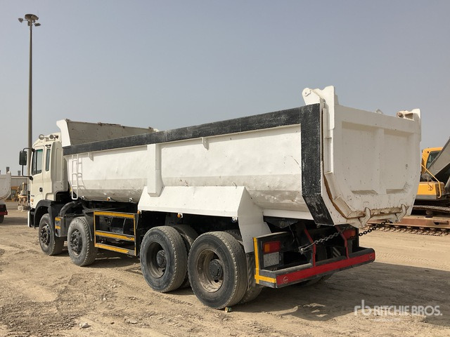 2015 JAC HFC3314KR1 8x4 Twin-Steer Tri/A Dump Truck - Billenőplatós teherautó: 4 kép. 2015 JAC HFC3314KR1 8x4 Twin-Steer Tri/A Dump Truck - Billenőplatós teherautó: 4 kép.