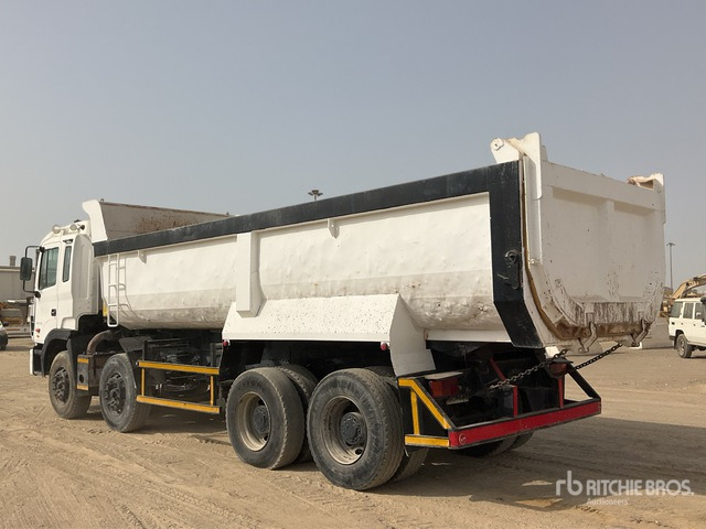 2015 JAC HFC3314KR1 8x4 Twin-Steer Tri/A Dump Truck - Billenőplatós teherautó: 3 kép. 2015 JAC HFC3314KR1 8x4 Twin-Steer Tri/A Dump Truck - Billenőplatós teherautó: 3 kép.