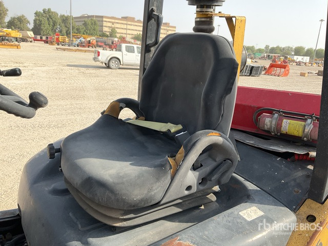 2015 Komatsu FH40-1 4 ton Forklift - Dízel targonca: 5 kép. 2015 Komatsu FH40-1 4 ton Forklift - Dízel targonca: 5 kép.