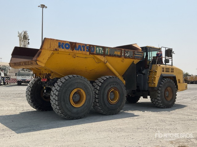 2015 Komatsu HM400-3 Articulated Dump Truck - Csuklós dömper: 4 kép. 2015 Komatsu HM400-3 Articulated Dump Truck - Csuklós dömper: 4 kép.