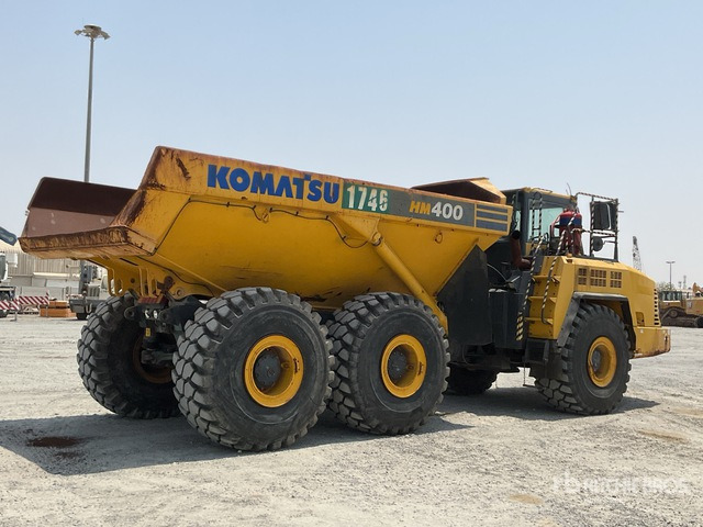 2015 Komatsu HM400-3 - Csuklós dömper: 4 kép. 2015 Komatsu HM400-3 - Csuklós dömper: 4 kép.