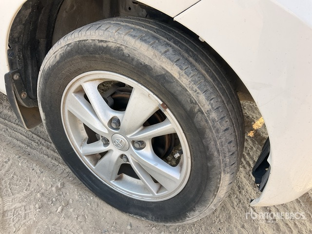 2015 Toyota Avanza Minivan - Autó: 5 kép. 2015 Toyota Avanza Minivan - Autó: 5 kép.