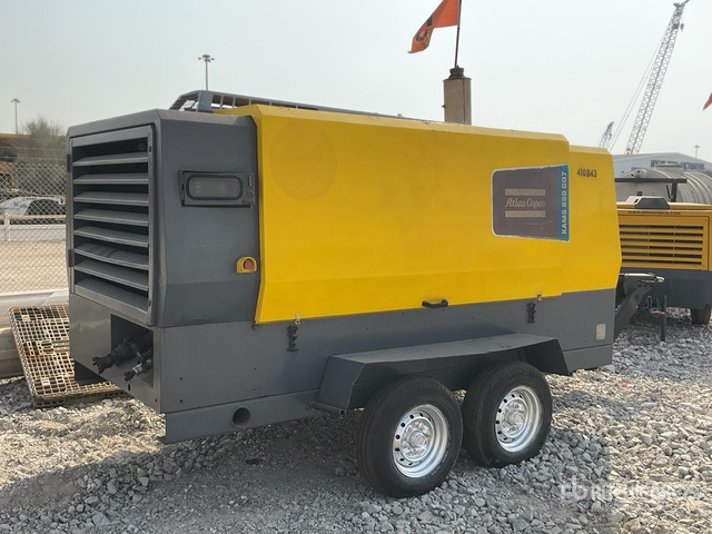 2016 Atlas Copco XAMS850 Mobile (Inoperable) Air Compressor - Légkompresszor: 4 kép. 2016 Atlas Copco XAMS850 Mobile (Inoperable) Air Compressor - Légkompresszor: 4 kép.