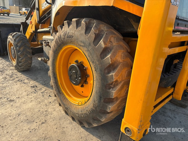 2016 JCB 3DX 4x4 Backhoe Loader - Kotrórakodó: 4 kép. 2016 JCB 3DX 4x4 Backhoe Loader - Kotrórakodó: 4 kép.